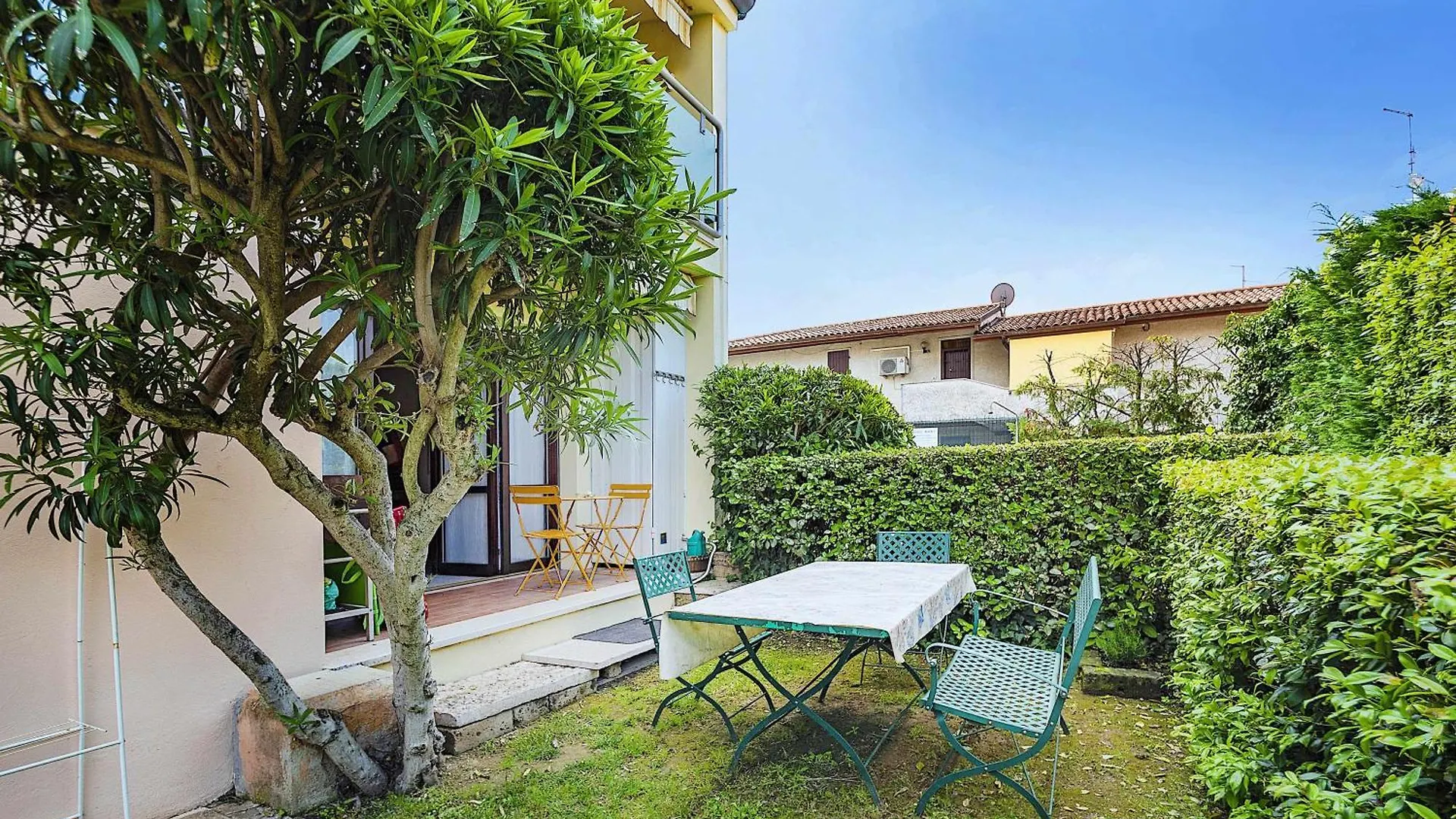 Mokyd04-Piscina,Giardino Privato,Garage,Wi-Fi,Tvs Apartamento Lazise 0*,  Itália