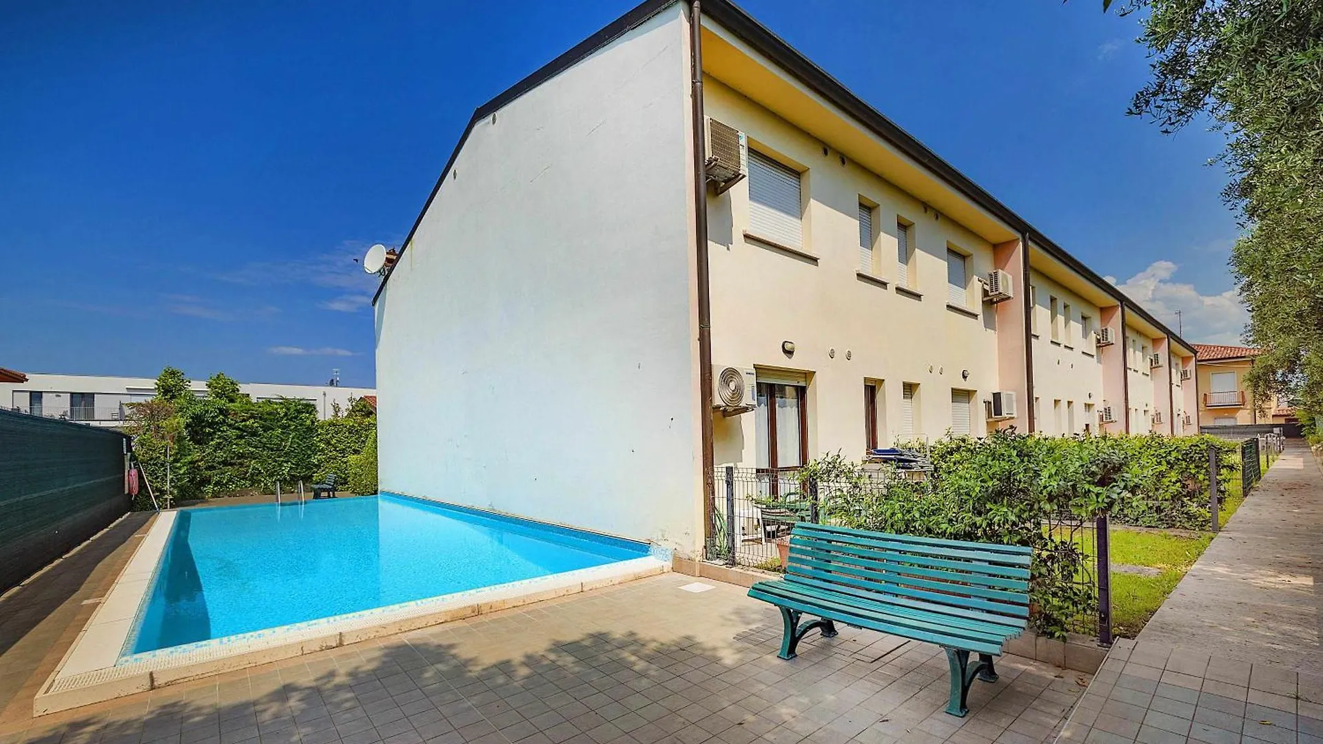 Apartament Mokyd04-Piscina,Giardino Privato,Garage,Wi-Fi,Tvs Lazise